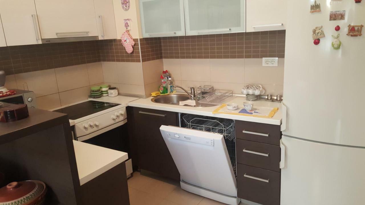 Apartman Sara 2 Podgorica Ngoại thất bức ảnh