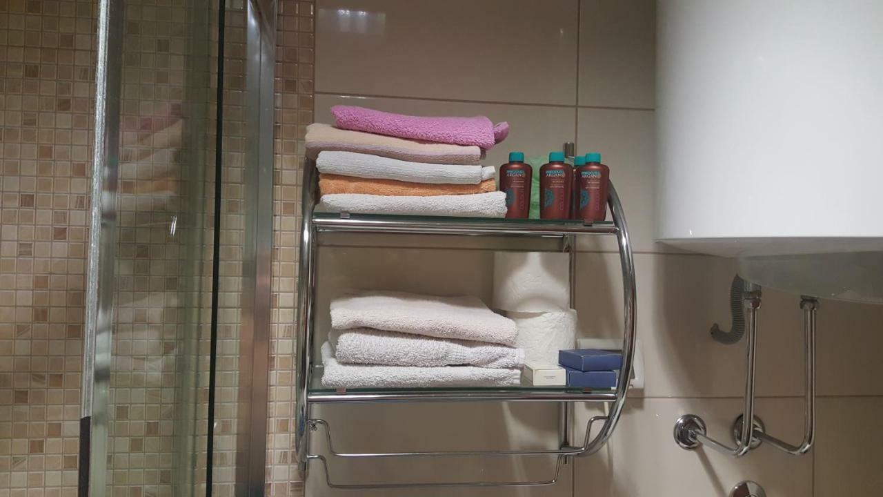 Apartman Sara 2 Podgorica Ngoại thất bức ảnh